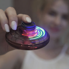 Flynova Mini UFO Spinner – Levitating Flying Ball Toy